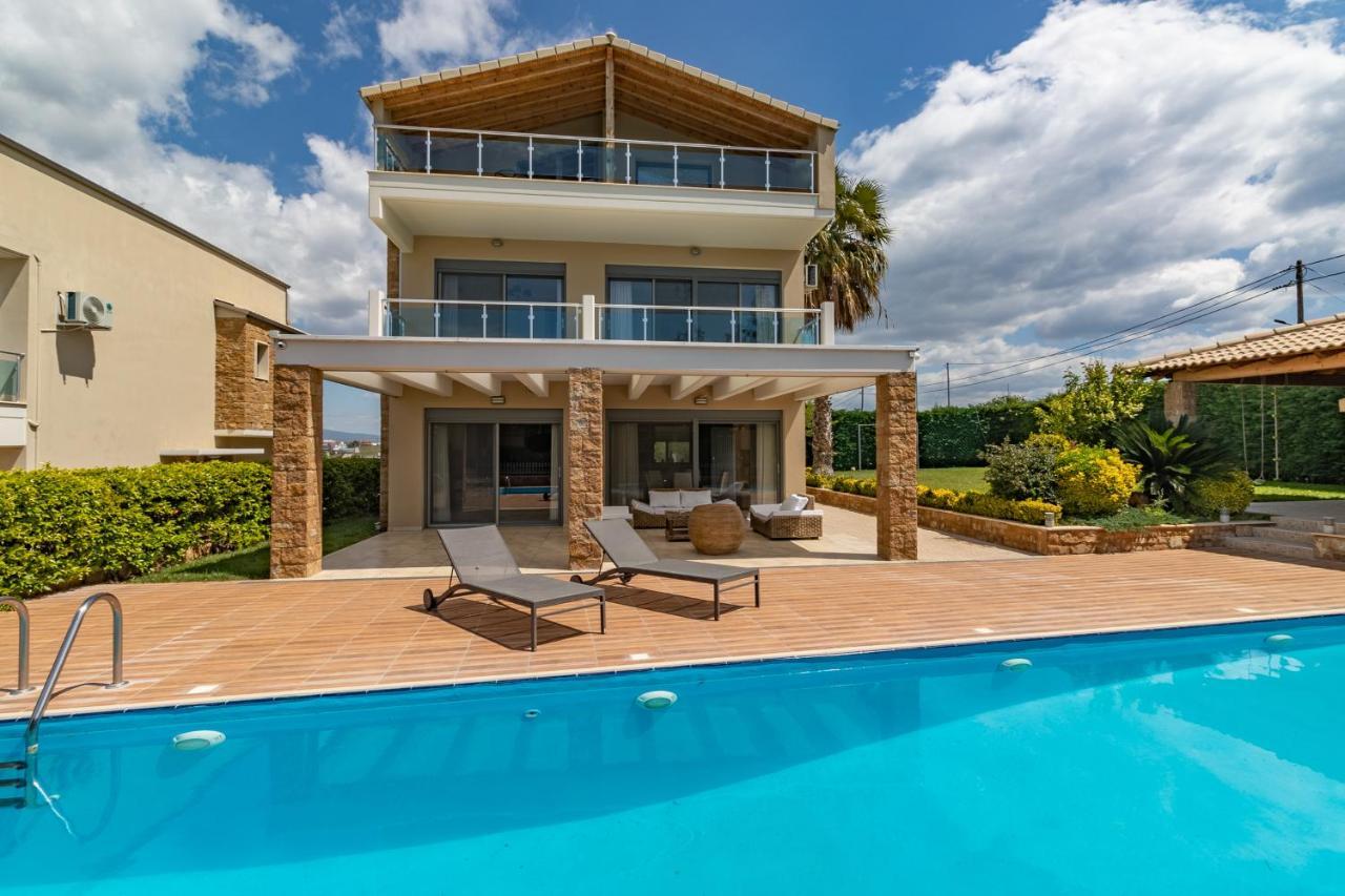Nefeli & Dina By Diomedes Group Villa Nea Moudania