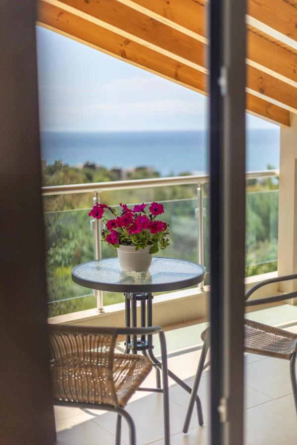 Nefeli & Dina By Diomedes Group Villa Nea Moudania